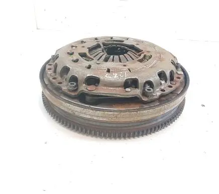 BMW 3 E90 E91 Clutch set kit 124052310 415055210 324063910