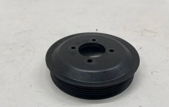 BMW X4M F98 Water pump pulley 7504077