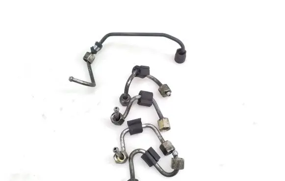 Skoda Superb B8 (3V) Fuel injector supply line/pipe 