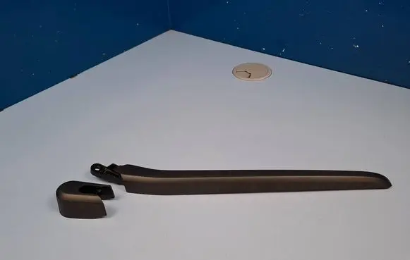 Volvo XC40 Rear wiper blade arm 97158693 3398123723 31699909