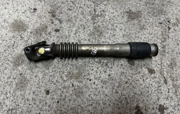 Steering column universal joint