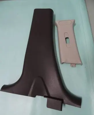 Suzuki Swift I (B) pillar trim (bottom) 622162J0