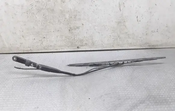 Opel Movano A Windshield/front glass wiper blade 180005697B