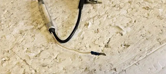 Volkswagen Transporter - Caravelle T5 Aerial antenna amplifier 7607001079