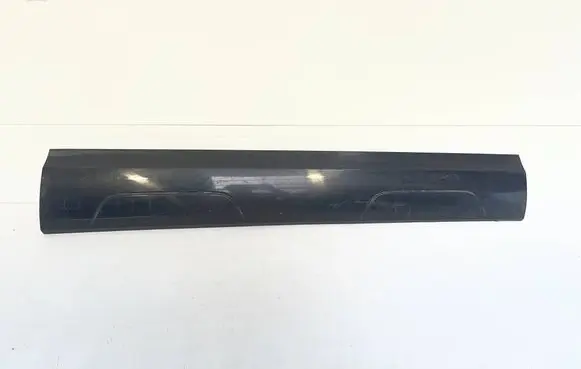 Audi Q3 8U Front door trim (molding) 8U0853960D