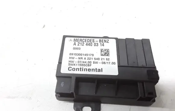 Mercedes-Benz C W204 Fuel injection pump control unit/module A2124400314