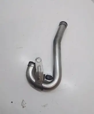 Nissan Juke I F15 EGR valve line/pipe/hose 744818