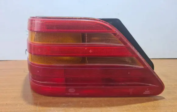 Mercedes-Benz S W140 Rear/tail lights 1408201764 2VF00665501
