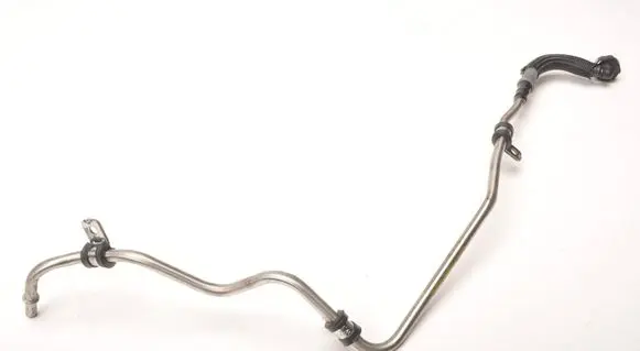 Volvo XC40 Engine coolant pipe/hose 32140026