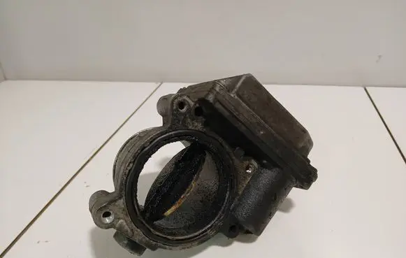 Volkswagen Phaeton Throttle valve 4F0145950D