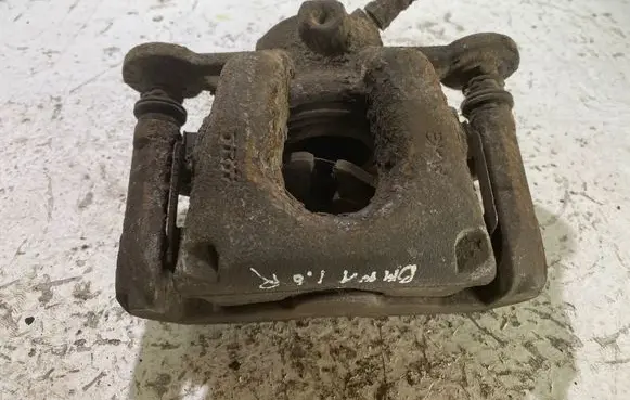BMW 1 E81 E87 Front brake caliper