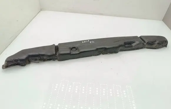 Suzuki Vitara (LY) Fender foam support/seal 