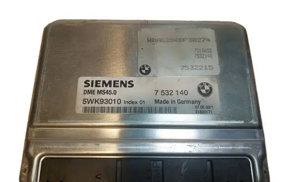 BMW 7 E65 E66 Engine control unit/module ECU 7532140 DMEMS450 5WK93010