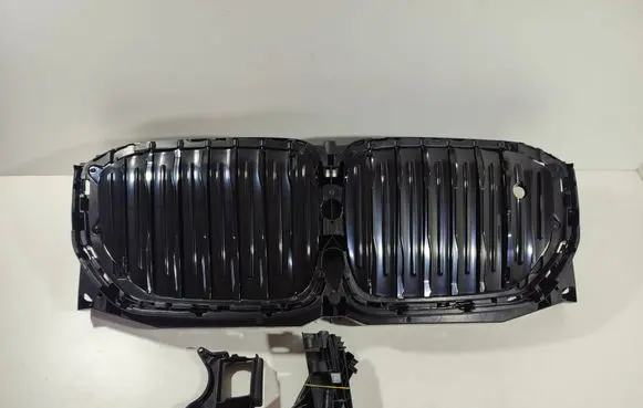 BMW X5M G05 F95 Front bumper upper radiator grill 51749465526 9465526