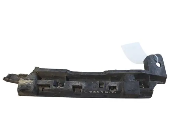 Renault Laguna III Front bumper mounting bracket 622202811R