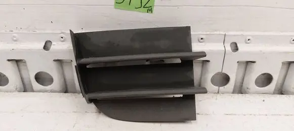 Skoda Superb B6 (3T) Front bumper lower grill 3T0853666
