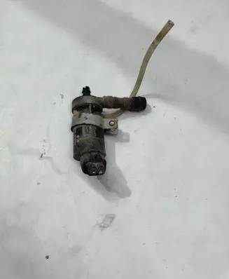 Lexus RX 330 - 350 - 400H Headlight washer pump 3670575833 ASM012V7 8554200561
