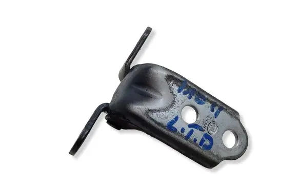 Hyundai i10 Rear door lower hinge 