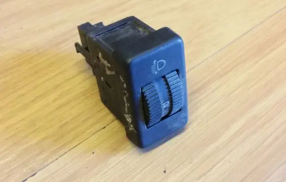 Volkswagen PASSAT B3 Headlight level height control switch 357941333