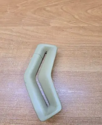 Volvo V70 Seat belt trim 