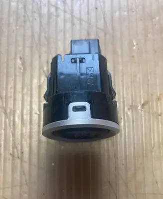 Mitsubishi ASX Engine start stop button switch 8610A101