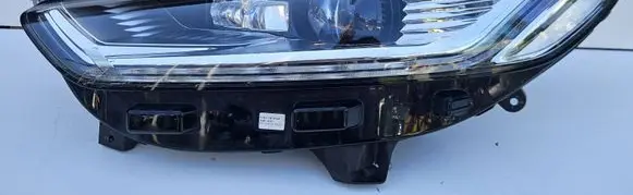 Ford Mondeo MK V Headlight/headlamp ES7313D155CD