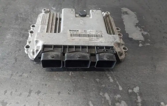 Renault Laguna II Engine control unit/module 8200391966 8200386508 0281011776