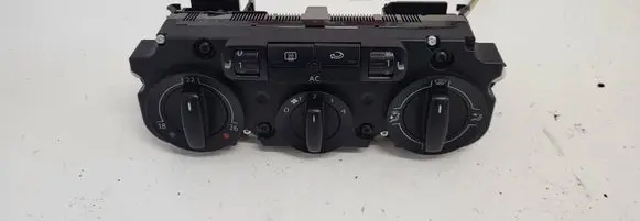 Volkswagen Golf V Climate control unit 1K1820045