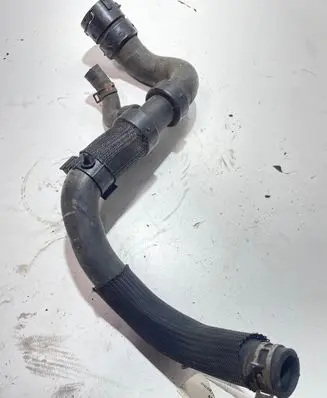 Volvo S80 Engine coolant pipe/hose 31368209