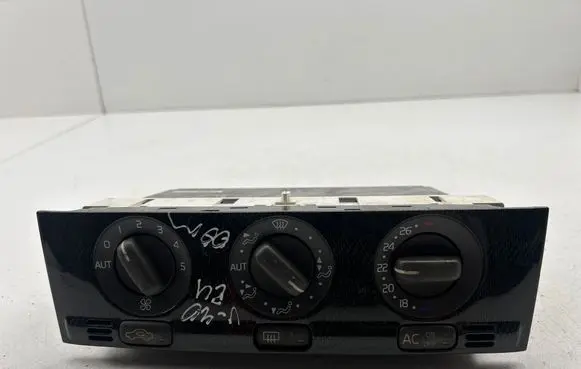 Volvo S40, V40 Climate control unit 889558 99W52K