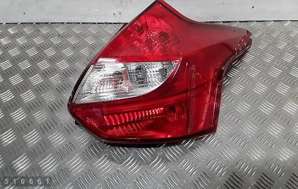 Ford Focus Rear/tail lights bm5113404a bm5113404b