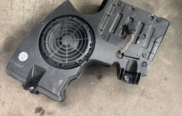 Alfa Romeo Stelvio Subwoofer speaker 50548544