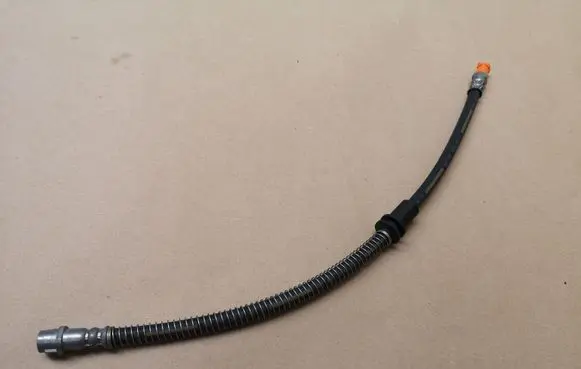 Mercedes-Benz C AMG W204 Brake vacuum hose/pipe A2044200948