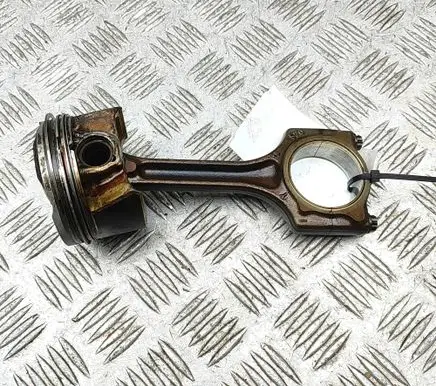 BMW 3 F30 F35 F31 Piston 7621253 7601181