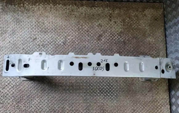 Ford Focus Front bumper cross member 8V41S108K61AB