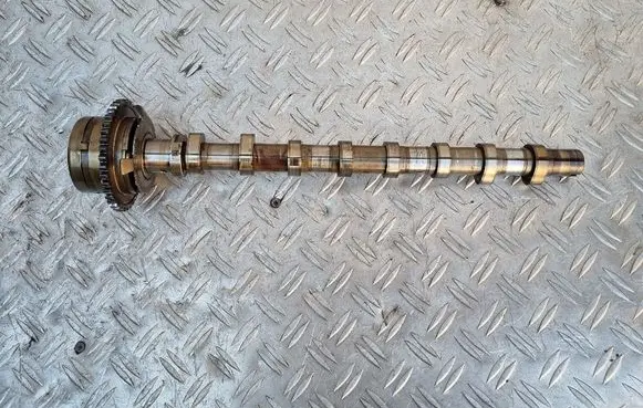 Mercedes-Benz A W176 Camshaft A2700510101 A2700501247 270910