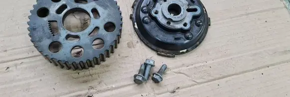 Audi A5 8T 8F Camshaft pulley/ VANOS 038109111E