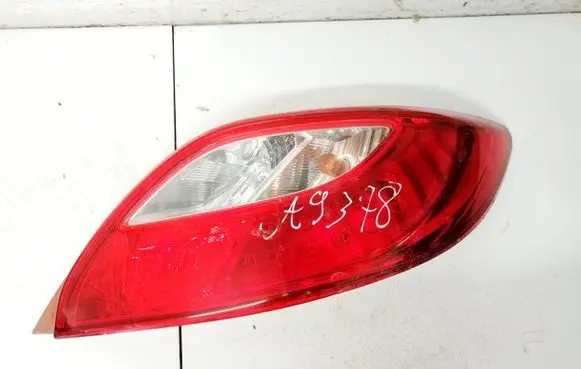 Mazda 2 Rear/tail lights
