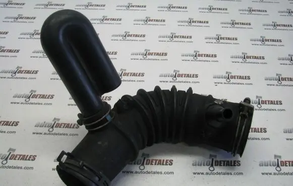 Toyota Avensis Verso Air intake hose/pipe 1788128100