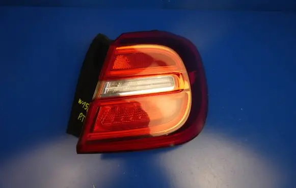 Mercedes-Benz GLA W156 X156 Rear/tail lights A1569062058 X156T1HIQ05 21130203