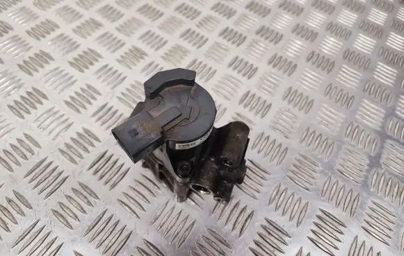 Volvo V60 Oil pump 31325625