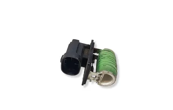 Nissan Qashqai Coolant fan relay M164727 PA66GF30