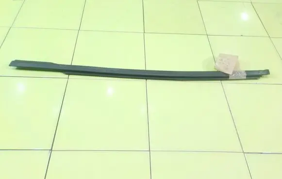 Opel Mokka Rear door trim (molding) ZGARNIAJACA