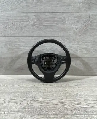 BMW 5 F10 F11 Steering wheel 6102364