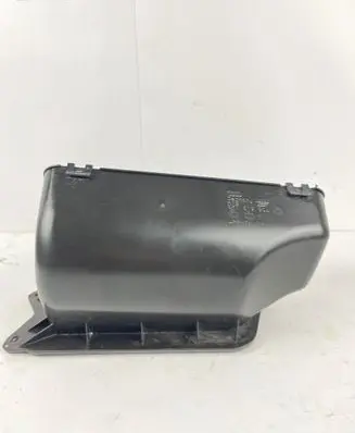 Audi Q5 SQ5 Air intake duct part 8K1819904