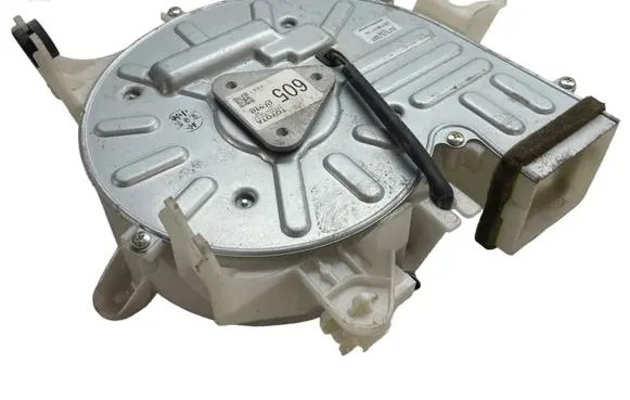 Lexus GS 300 350 430 450H Hybrid/electric vehicle battery fan G923030010 1172006050