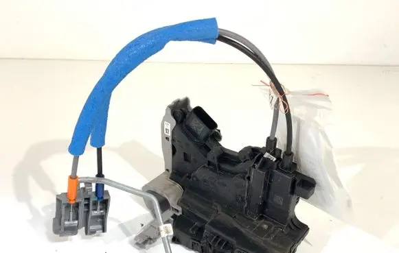 Hyundai Kona I Front door lock 81320-J9010