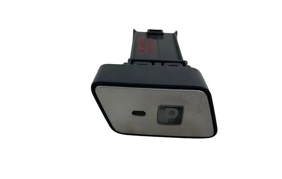 Toyota Prius+ (ZVW40) Parking (PDC) sensor switch 15C315