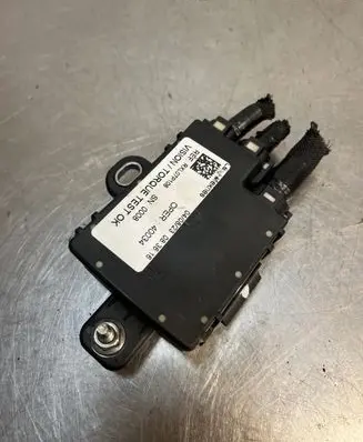 Renault Austral Trunk lid opening control unit 