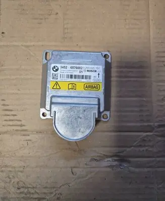 BMW X3 F25 Airbag control unit/module 6876002
